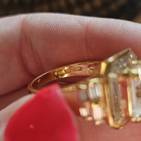 Elegant Gold and Silver Women's Ring - Picture 13 of 14